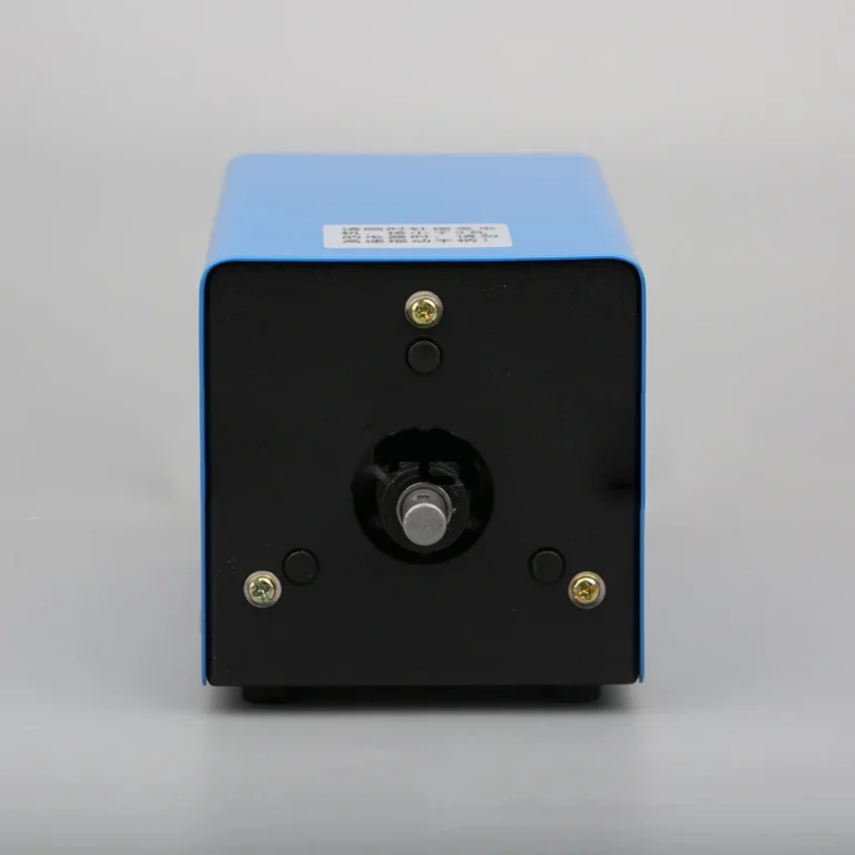 20W Portable Hand-cranked Generator for Outdoor Survival - Image 6