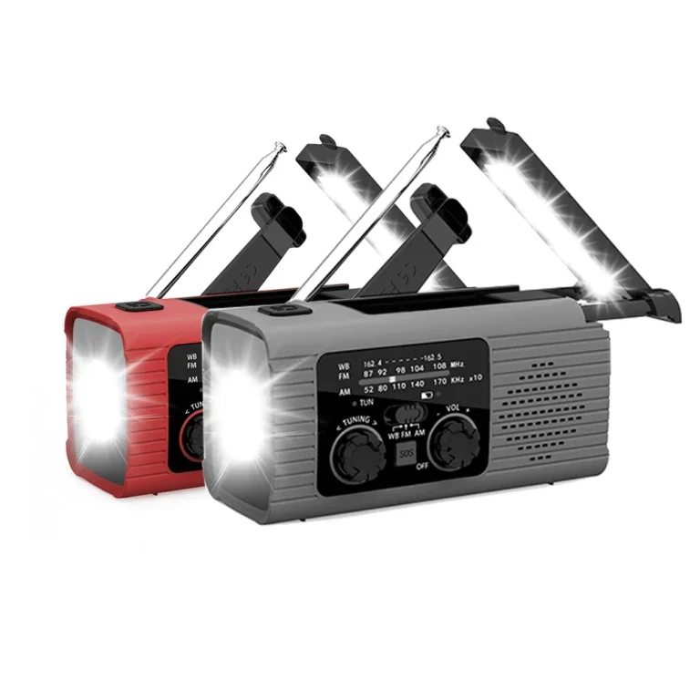 Solar rechargeable radio Radio with LED - Image 6